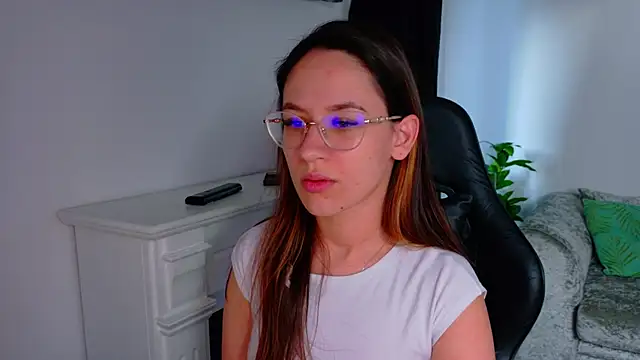 Snapshot of EvaBllake chatting on February 13, 2026, 6:09 am EvaBllake online show from February 13, 2026, 6:09 am