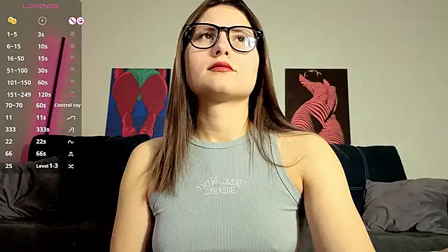 TrixiBell online show from December 23, 2025, 5:38 am