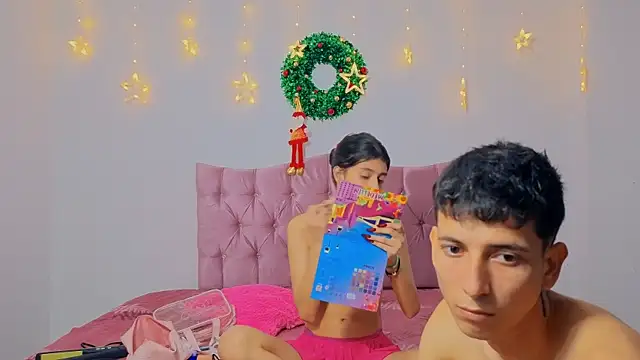 Snapshot of makiandjimmy chatting on December 14, 2025, 10:14 pm makiandjimmy online show from December 14, 2025, 10:14 pm