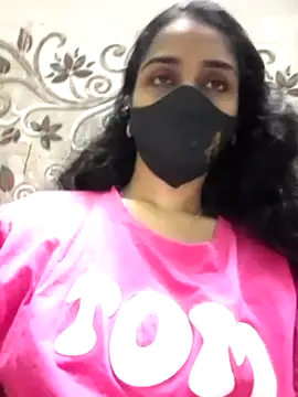 Zoya G online show from September 13, 2025, 1:11 pm