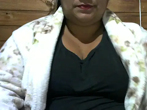 MARRENTINHA34 online show from October 16, 2025, 3:24 pm