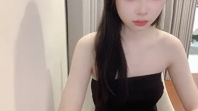 Azami Chan online show from September 13, 2025, 1:00 pm