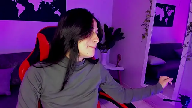 Snapshot of ZoeValencia1 chatting on October 2, 2025, 12:23 pm ZoeValencia1 online show from October 2, 2025, 12:23 pm