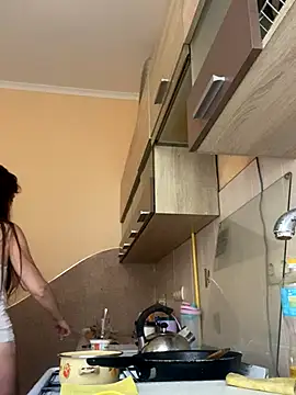 Snapshot of Cute_Erika chatting on October 11, 2025, 11:31 am Cute Erika online show from October 11, 2025, 11:31 am