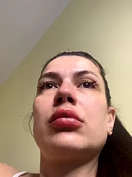 Snapshot of Cute_Erika chatting on October 26, 2025, 10:32 am Cute Erika online show from October 26, 2025, 10:32 am