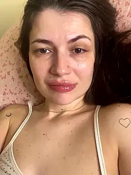 Snapshot of Cute_Erika chatting on November 26, 2025, 10:49 am Cute Erika online show from November 26, 2025, 10:49 am