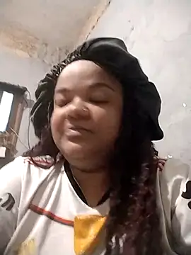 melcarioca1111 online show from October 19, 2025, 5:02 pm