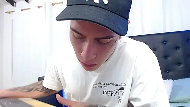 setthomas online show from November 4, 2025, 2:16 pm