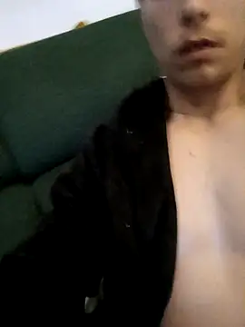 Snapshot of cameron334 chatting on September 23, 2025, 5:10 am cameron334 online show from September 23, 2025, 5:10 am