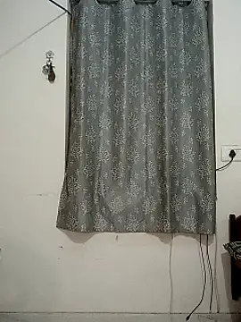 Snapshot of shrutee12 chatting on December 20, 2025, 6:26 pm shrutee12 online show from December 20, 2025, 6:26 pm