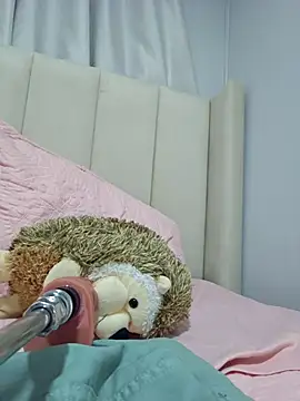 Snapshot of Miss_Pompitas23 chatting on November 3, 2025, 6:47 am Miss Pompitas23 online show from November 3, 2025, 6:47 am