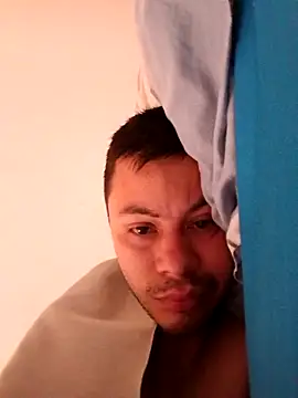 Snapshot of josrenyerz chatting on December 20, 2025, 1:18 pm josrenyerz online show from December 20, 2025, 1:18 pm