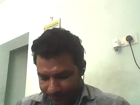 Snapshot of Hot_more chatting on October 10, 2025, 6:34 am Hot more online show from October 10, 2025, 6:34 am
