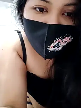 Snapshot of Nusrat-N chatting on November 8, 2025, 2:01 am Nusrat-N online show from November 8, 2025, 2:01 am