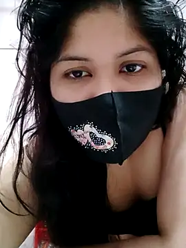 Snapshot of Nusrat-N chatting on November 29, 2025, 8:17 am Nusrat-N online show from November 29, 2025, 8:17 am