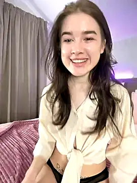 Snapshot of Marryme- chatting on November 5, 2025, 2:17 pm Marryme- online show from November 5, 2025, 2:17 pm