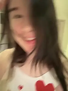 Snapshot of Marryme- chatting on November 22, 2025, 1:32 pm Marryme- online show from November 22, 2025, 1:32 pm