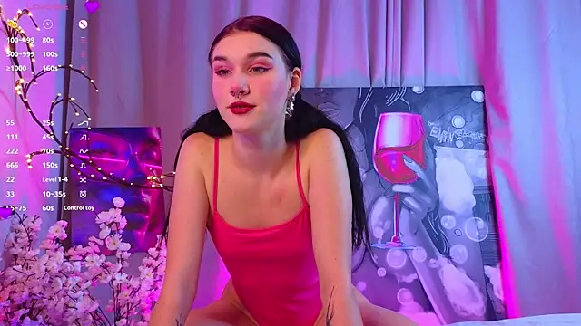 JenniferSullivan online show from November 24, 2025, 9:25 pm