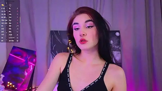 JenniferSullivan online show from January 5, 2026, 9:40 pm