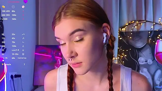 Snapshot of JenniferSullivan chatting on February 18, 2026, 11:22 pm JenniferSullivan online show from February 18, 2026, 11:22 pm