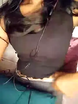 trending tamizhachii online show from October 2, 2025, 6:04 pm