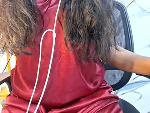 Snapshot of trending_tamizhachii chatting on February 16, 2026, 5:31 pm trending tamizhachii online show from February 16, 2026, 5:31 pm