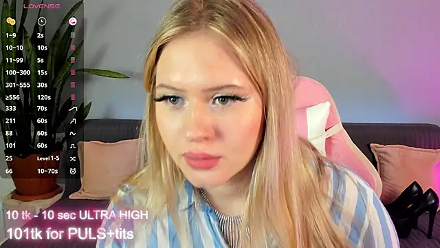 Snapshot of marmelana199 chatting on December 1, 2025, 3:50 pm marmelana199 online show from December 1, 2025, 3:50 pm