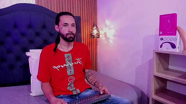 Hisoka 011 online show from April 7, 2026, 7:47 pm