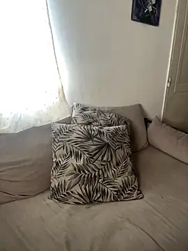 Snapshot of TatiTits chatting on December 17, 2025, 7:42 pm TatiTits online show from December 17, 2025, 7:42 pm