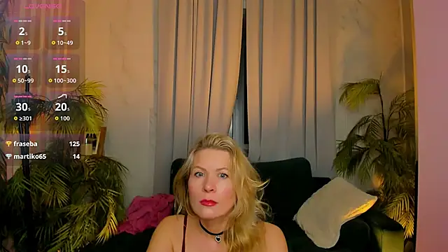 Julia Giulia online show from April 1, 2026, 2:36 pm