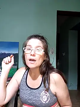 Snapshot of Merida2276 chatting on October 22, 2025, 2:12 am Merida2276 online show from October 22, 2025, 2:12 am