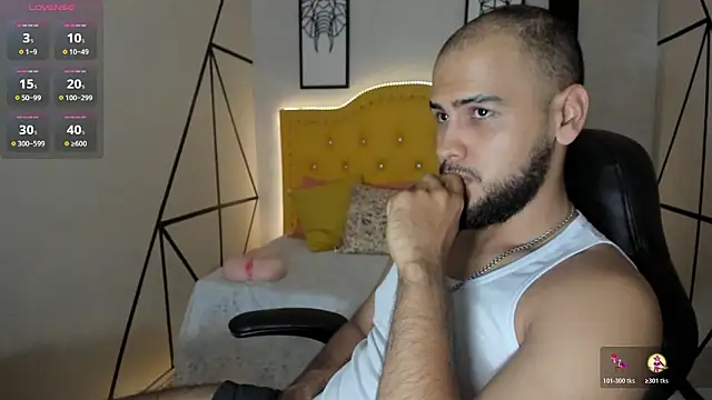 Snapshot of Marcus_Soler chatting on February 12, 2026, 2:56 pm Marcus Soler online show from February 12, 2026, 2:56 pm