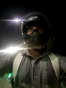 YoursThickDick online show from November 5, 2025, 4:07 pm