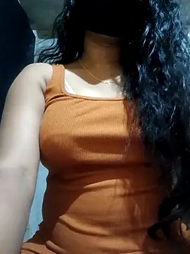 Snapshot of DiyaRoy49 chatting on December 20, 2025, 9:38 am DiyaRoy49 online show from December 20, 2025, 9:38 am