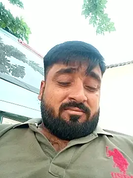 Raju fuckerr online show from November 2, 2025, 8:28 am