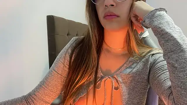 Snapshot of bellana20 chatting on February 1, 2026, 1:15 am bellana20 online show from February 1, 2026, 1:15 am