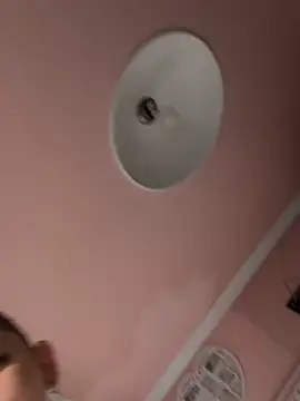 Snapshot of Wildmaca chatting on November 10, 2025, 8:46 am Wildmaca online show from November 10, 2025, 8:46 am