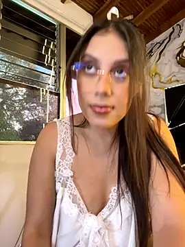 Harley J  online show from November 4, 2025, 12:48 pm