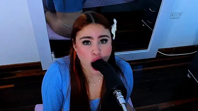 AdeleJhones online show from January 17, 2026, 2:55 pm