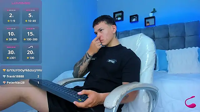 Thomas moon online show from December 20, 2025, 10:33 am