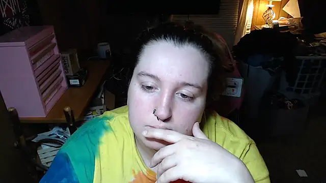 vanessraine online show from February 19, 2026, 2:40 am