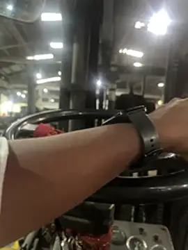 Snapshot of meralund9inch chatting on February 27, 2026, 11:54 am meralund9inch online show from February 27, 2026, 11:54 am