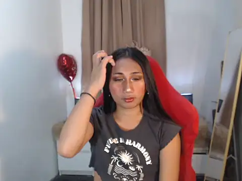 Snapshot of JuicyliciousBabe chatting on March 8, 2026, 11:14 am JuicyliciousBabe online show from March 8, 2026, 11:14 am