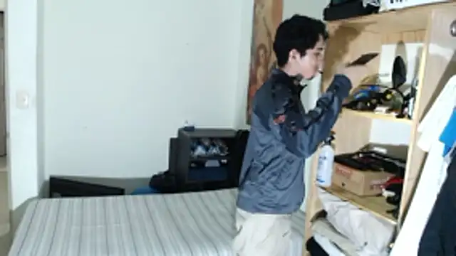 Snapshot of Penelope77 chatting on February 23, 2026, 6:44 am Penelope77 online show from February 23, 2026, 6:44 am