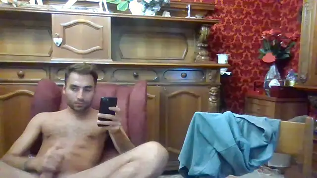 Snapshot of Torissimo92 chatting on September 19, 2025, 7:58 pm Torissimo92 online show from September 19, 2025, 7:58 pm