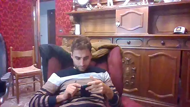 Torissimo92 online show from October 21, 2025, 8:04 am