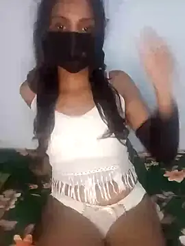 kissy doll online show from October 11, 2025, 5:33 pm