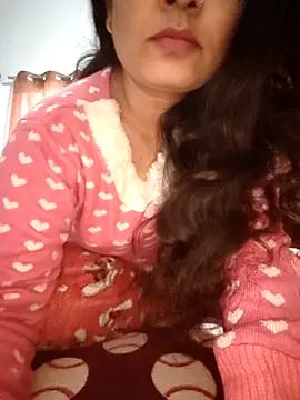 Snapshot of CUTE-PX chatting on December 18, 2025, 4:51 am CUTE-PX online show from December 18, 2025, 4:51 am