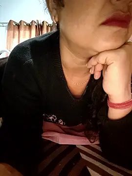 Snapshot of CUTE-PX chatting on January 17, 2026, 3:33 am CUTE-PX online show from January 17, 2026, 3:33 am