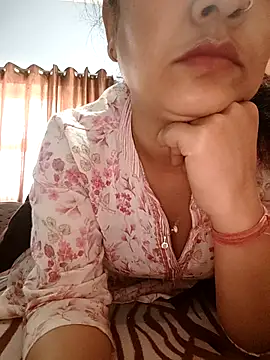 Snapshot of CUTE-PX chatting on February 16, 2026, 10:33 am CUTE-PX online show from February 16, 2026, 10:33 am